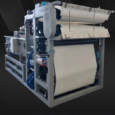 Premsa de cinta per a la deshidratació de fangs